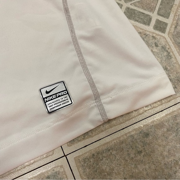 Nike Pro Dri-Fit Mens Large Short Sleeve Shirt White Gym Training Tee Active Top - Picture 4 of 8